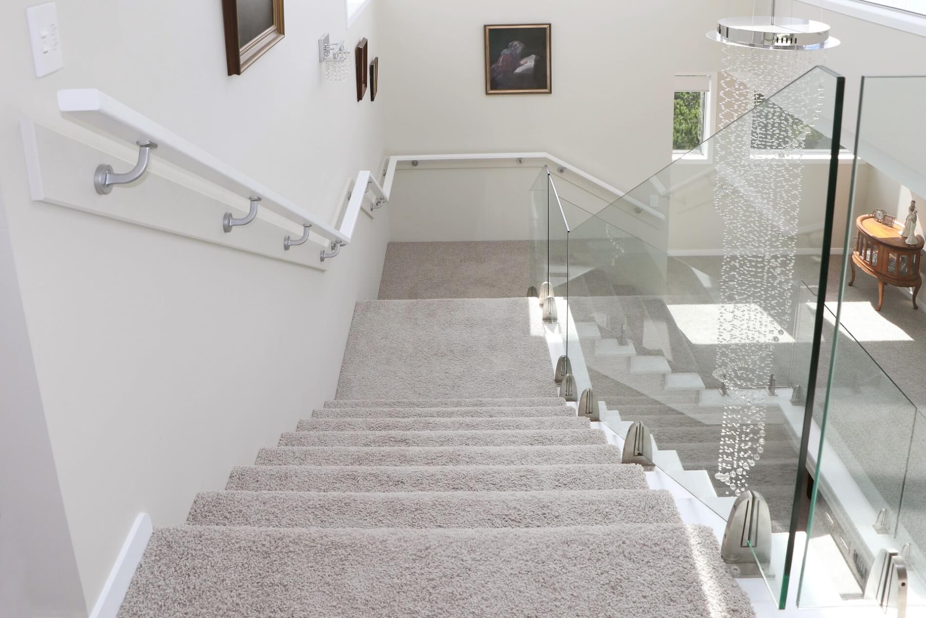 75 Beautiful Modern Carpeted Staircase Pictures & Ideas - January, 2021 |  Houzz